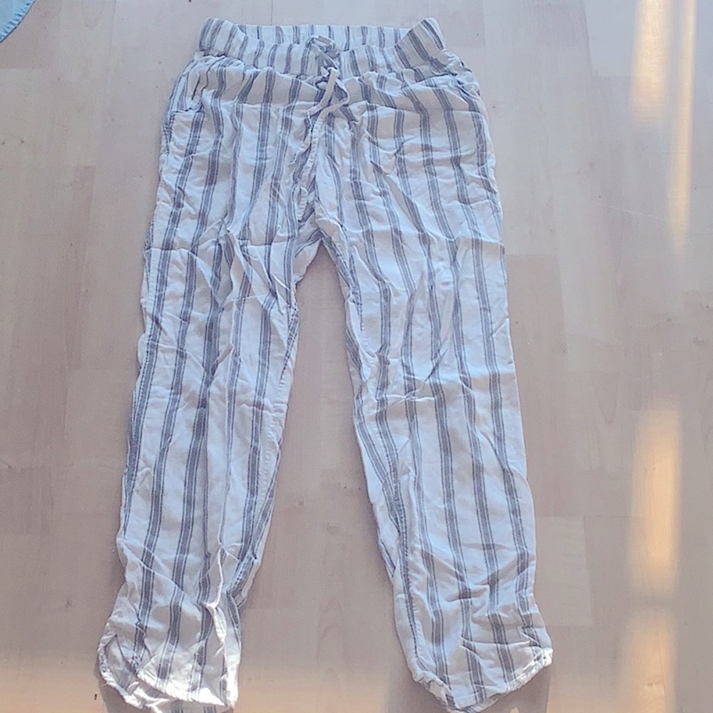 American eagle size xs blue and white striped pants